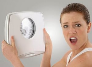 7-bieu-hien-mang-thai-be-gai-3-thang-dau-chinh-xac-100-%