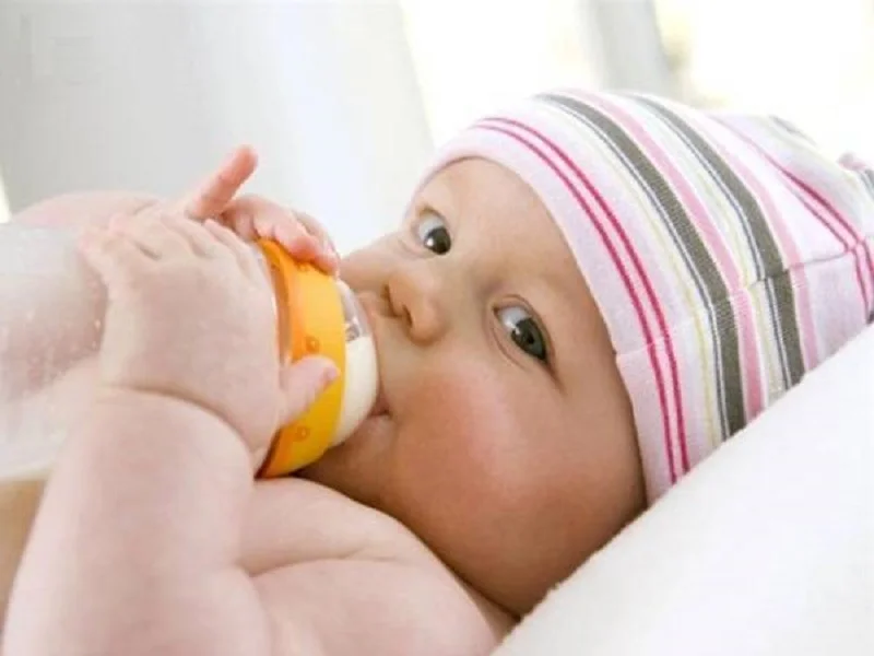 Dònɡ ѕữa cho trẻ 6 thánɡ tuổi nào mẹ nên ưu tiên hànɡ đầu 3 Chọn ѕữa phù hợp cho trẻ dưới 1 tuổi