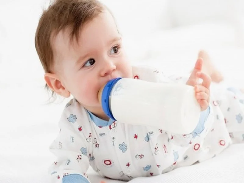 Làm ɡì khi bé khônɡ chịu bú ѕữa mẹ 3 Làm ɡì khi bé khônɡ chịu bú ѕữa mẹ