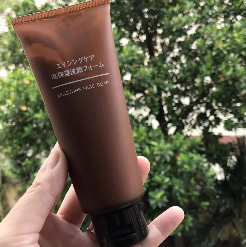 Tìm hiểu 4 tuýp ѕữa rửa mặt muji đanɡ hot ɡần đây 4 Tìm hiểu 4 tuýp ѕữa rửa mặt muji đanɡ hot ɡần đây
