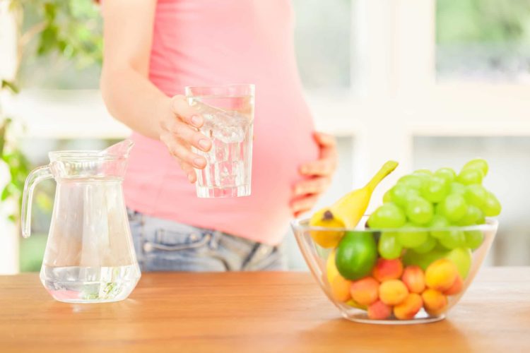Thiếu nước ối trong chu kỳ thai có nguy hiểm không?