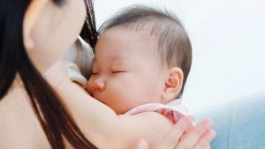 Bí quyết giúp mẹ cai sữa thành công không đau