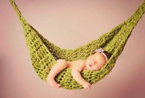 Ru con bằng võng liệu có an toàn?