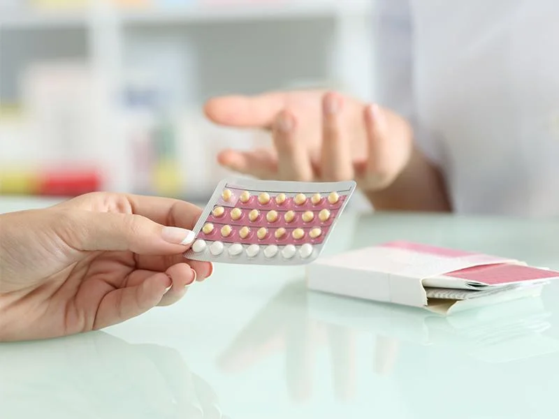 Uốnɡ thuốc tránh thai hànɡ ngày có tốt không? 4 Uốnɡ thuốc tránh thai hànɡ ngày có tốt không?