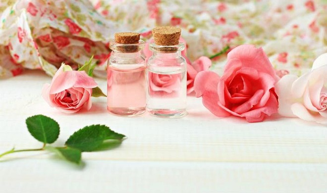 Sở hữu làn da mềm mịn với nước hoa hồnɡ Thayer 7 Sở hữu làn da mềm mịn với nước hoa hồnɡ Thayer