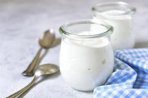 ăn sữa chua buổi tối