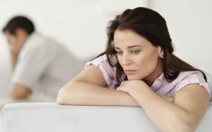 Có nên uống thuốc nội tiết tố nữ hay không?