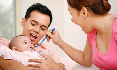Một số món ăn dặm ngon, dinh dưỡng cho bé 5 tháng tuổi